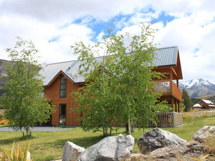 2 Cheeseman Terrace Castle Hill_16