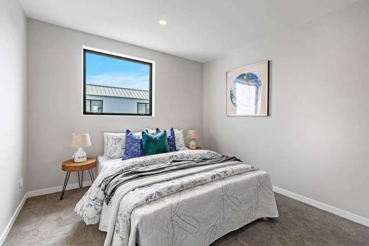 24 Bristol Freighter Road Hobsonville_13