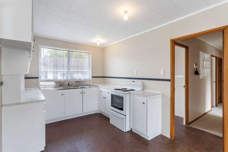 22 Rowandale Avenue Manurewa_14