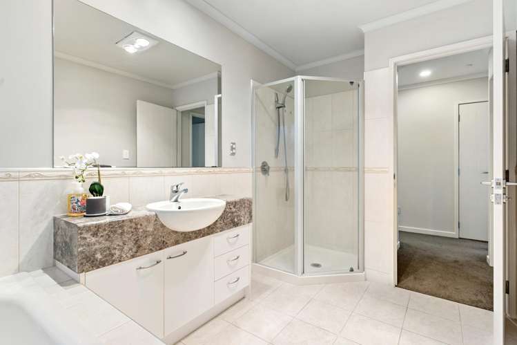 16 Araminta Place Beachlands_20