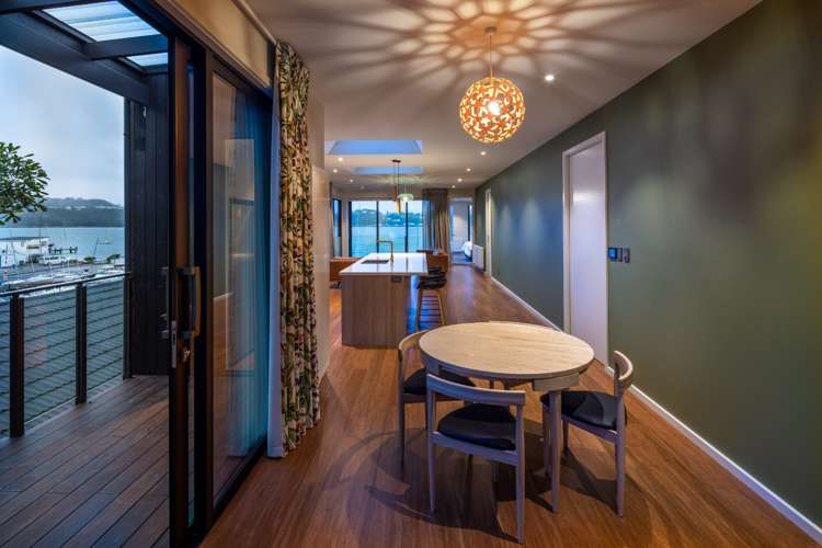 460A Evans Bay Parade 1277_8