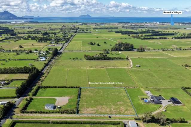 Peaceful 1.1 ha Near Coast & Marina