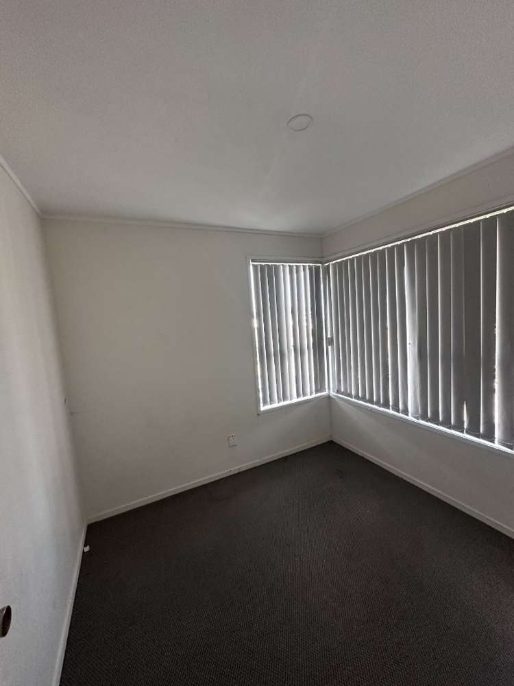 141 Wordsworth Road Manurewa_4