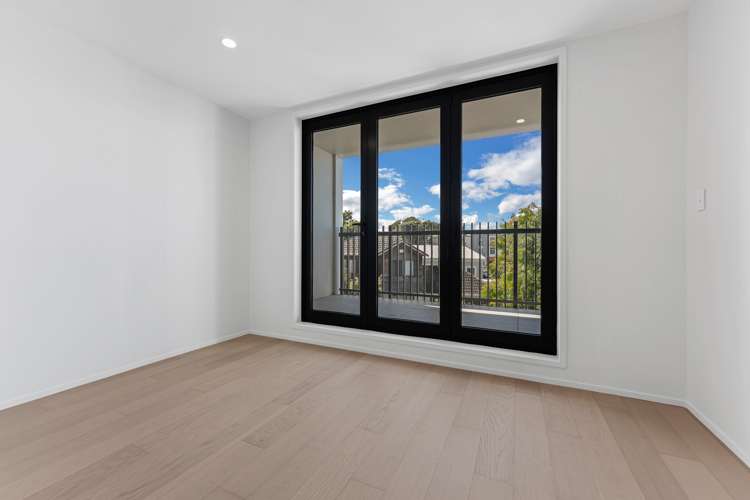 7A & 7B/124 Taylors Road Mount Albert_6