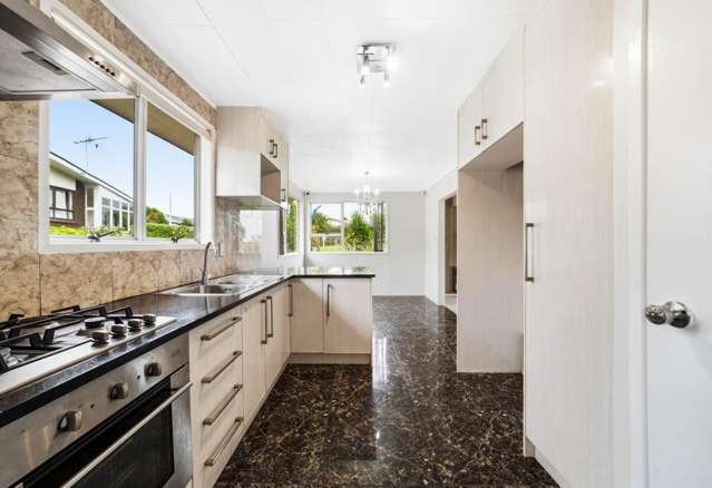 16a Mclean Avenue 10695_3