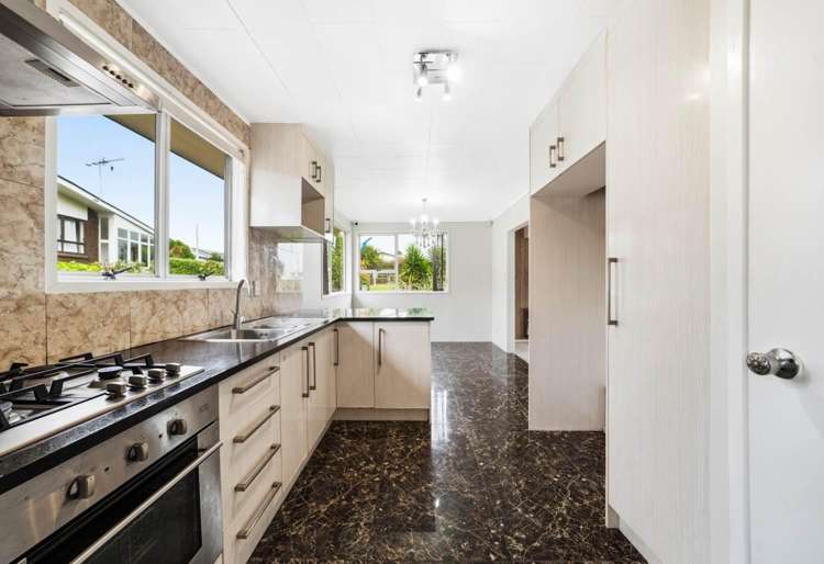 16a Mclean Avenue 10695_3