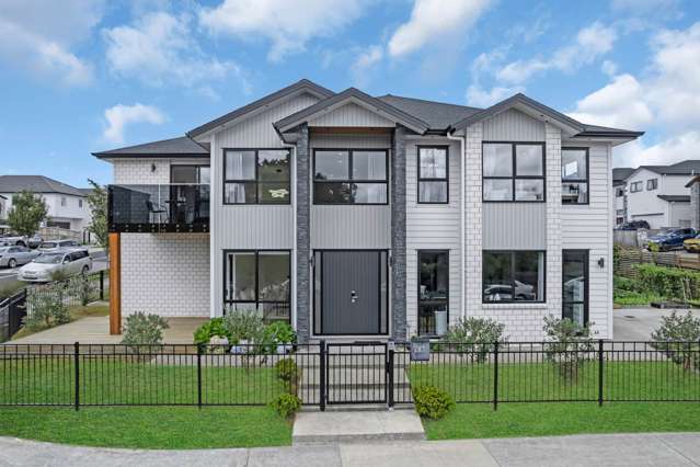 Luxurious 5-Bed Family Home + 3-Bed Granny Flat