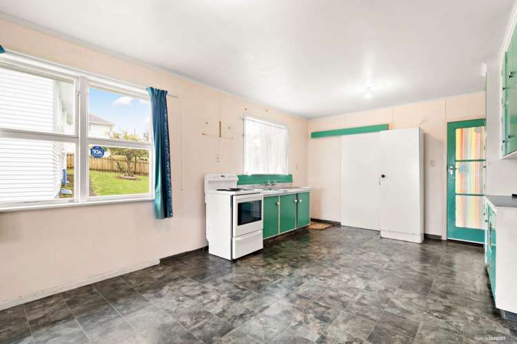 62 Leybourne Circle Glen Innes_7