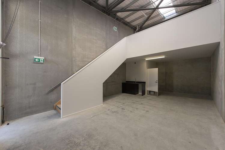 22/7 Tunnel Grove Seaview_7