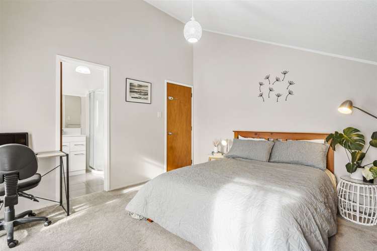 7/135 Manuka Road Bayview_6