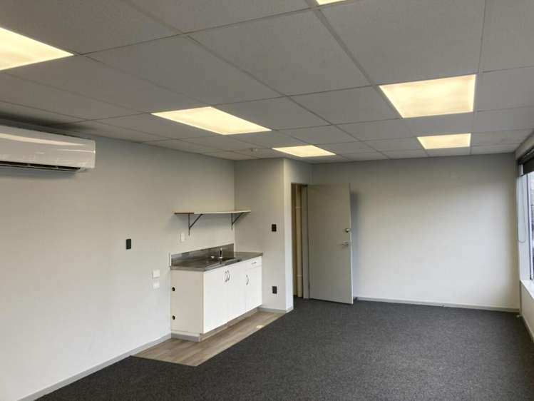 4/9 Karewa Place Te Rapa_5