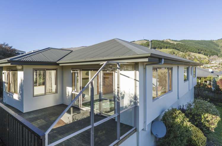 64 Olympus Way Richmond_20