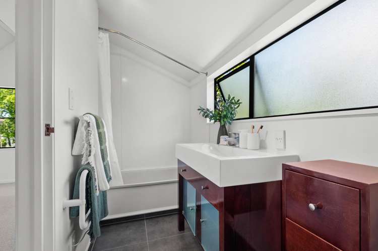 27B Combes Road Remuera_13