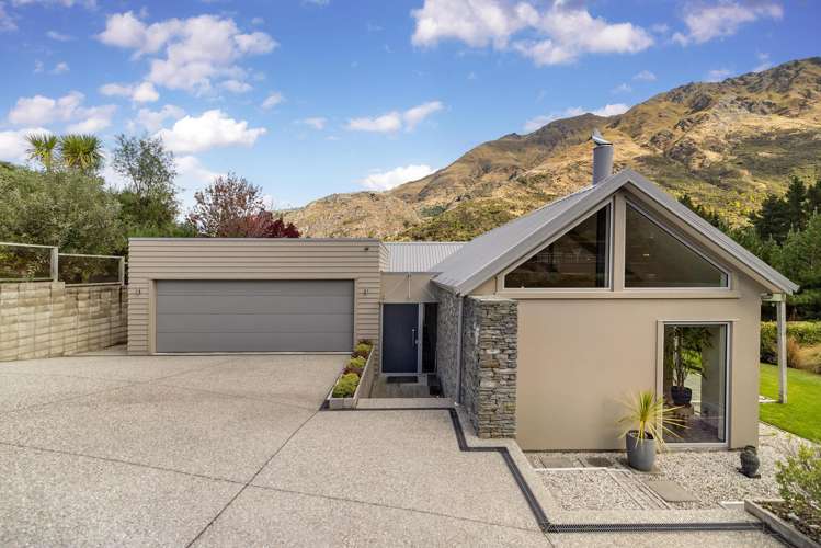 51 Mathias Terrace Arthurs Point_34
