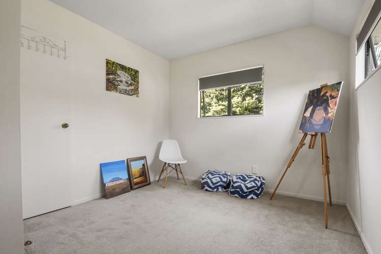 2/12 Patons Road Howick_18