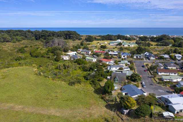 9 O'Rourke Place Otaki Beach_1