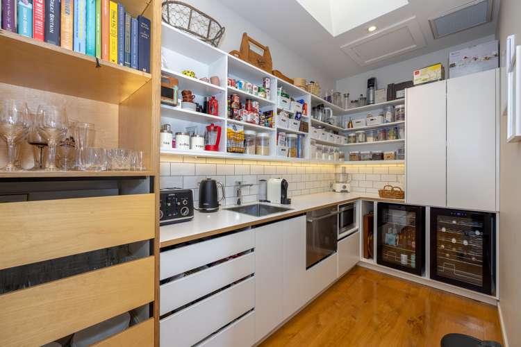 37 Matheson Crescent Albert Town_8