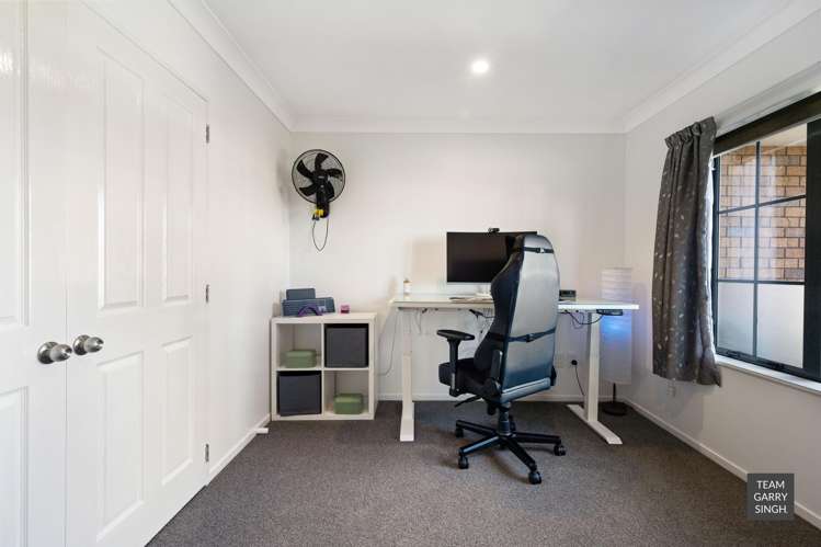 74 Longford Park Drive Takanini_16