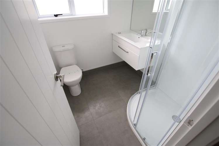 265 Alec Craig Way Gulf Harbour_12