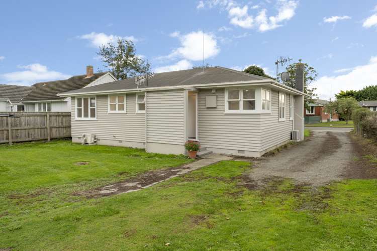 62 Ellesmere Crescent Highbury_24