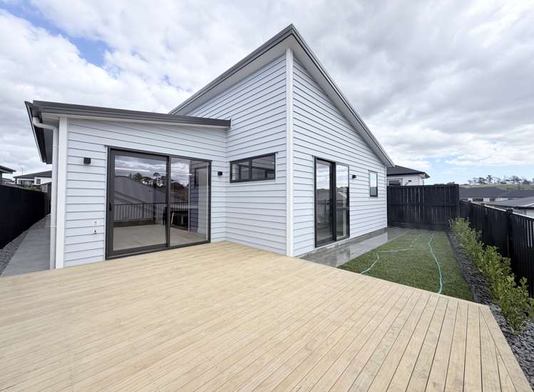 38 Tukutata Crescent Milldale_22