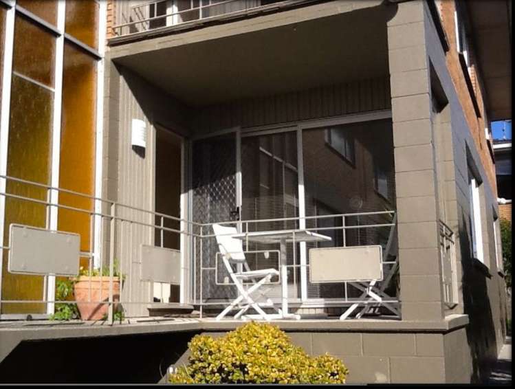 2/62 Kitchener Road Milford_9