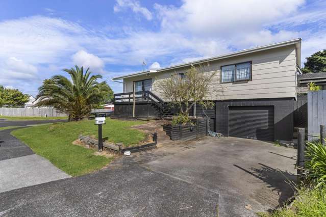 2/11 Bluewater Place Wattle Downs_2