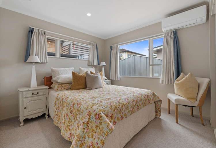 22 Mandival Avenue Flat Bush_6