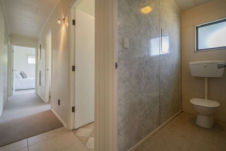 10 Marquet Place Tairua_44