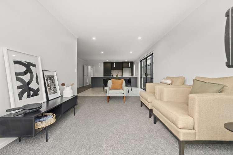 6 Piwaiwaka Lane Ramarama_4