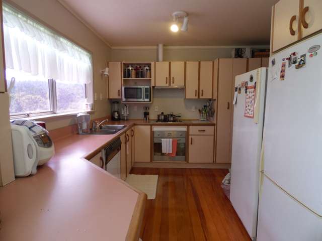 27 Yelash Road Massey_3