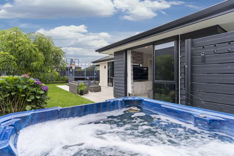 7 Livingstone Drive Papamoa_21