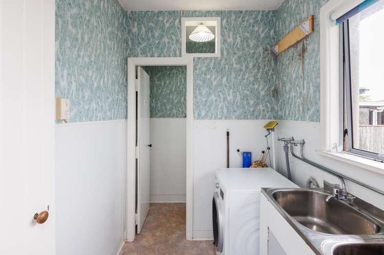 32 Haydon Street Roslyn_9