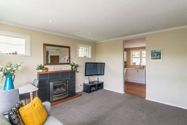 8 Kitchener Terrace Johnsonville_2