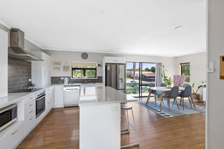 21 Red Beach Road Red Beach_9