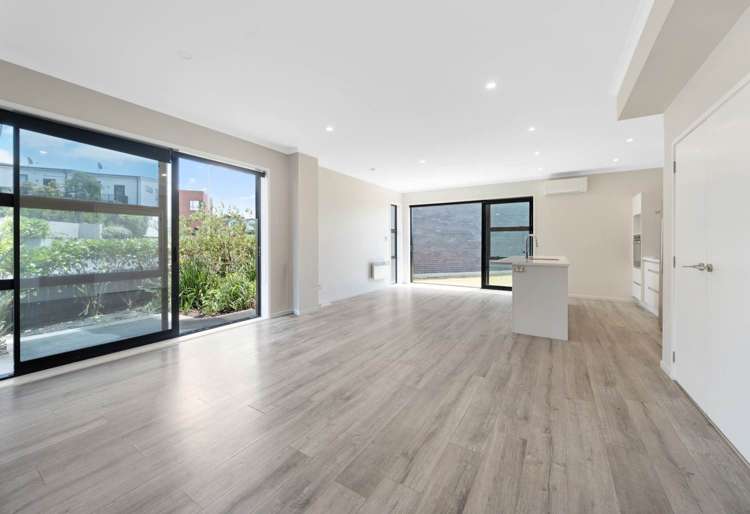 13 Te Aho Matua Road Hobsonville_2
