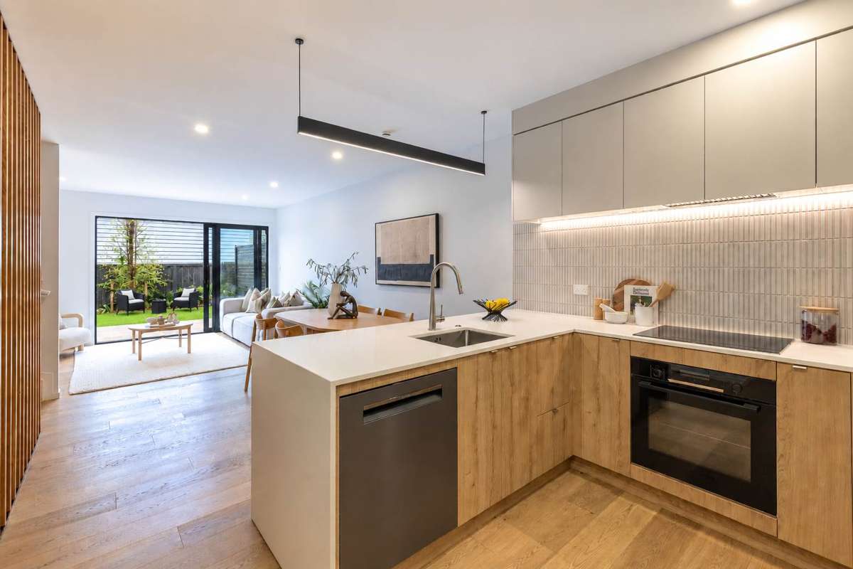 8/246 Kepa Road_3