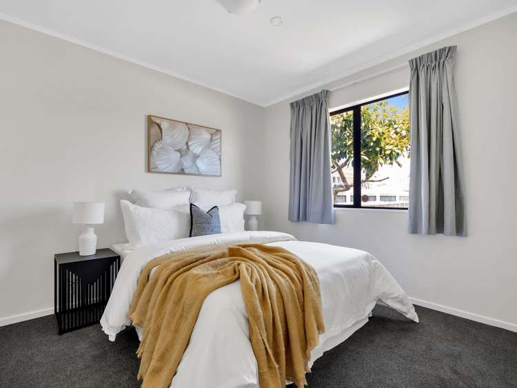 2/9 Porchester Road Papakura_12