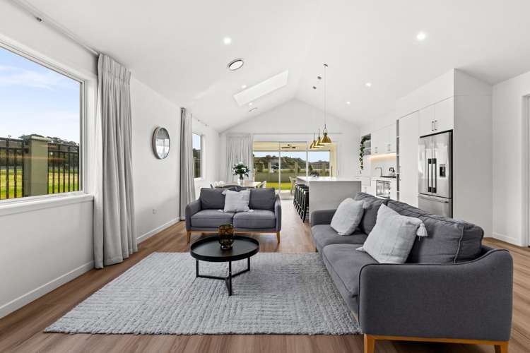 104 Pelorus Avenue Poraiti_18
