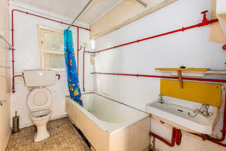 5 Onslow Road Khandallah_16