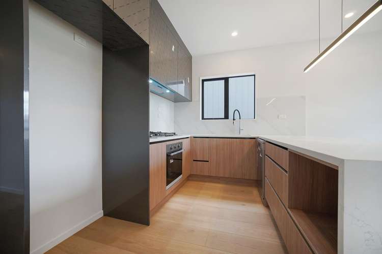 8 Stableford Crescent_1