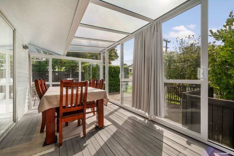 9A Evan Street Belmont_16