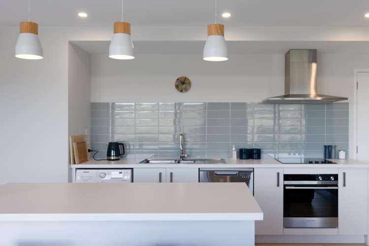 24 Eagleview Rise Welcome Bay_23