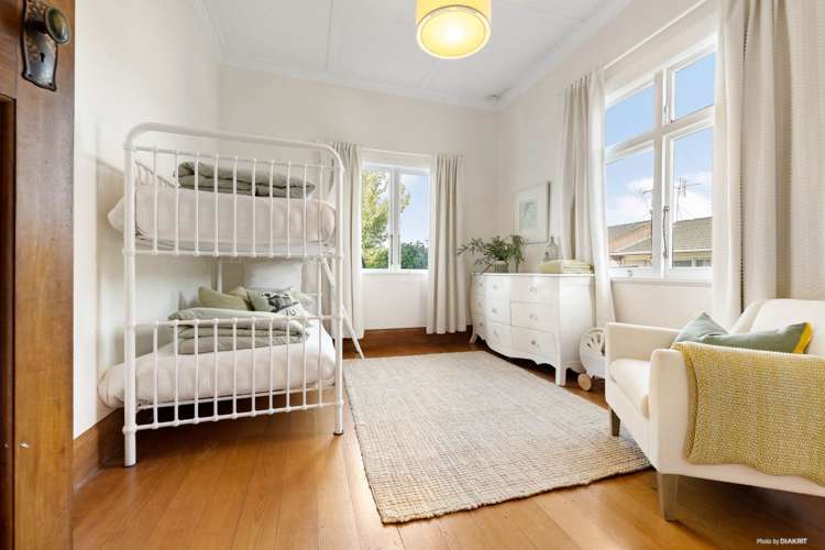 22 Kingsway Avenue Sandringham_15