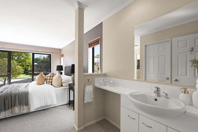 8 Christy Brown Place Cambridge_17