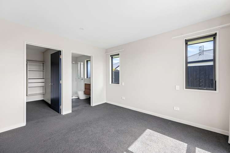 8 Oakleigh Street Woodend_8