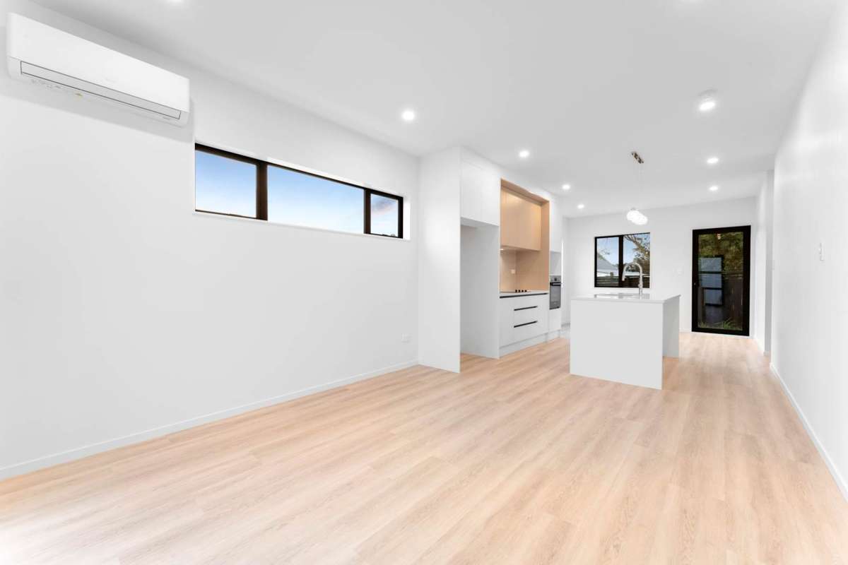 25 Whiteywood Street_4