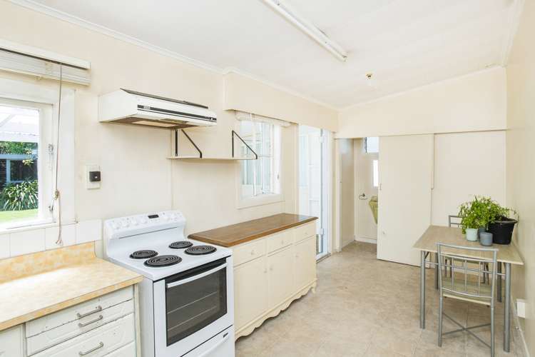 144 Rutene Road Kaiti_2