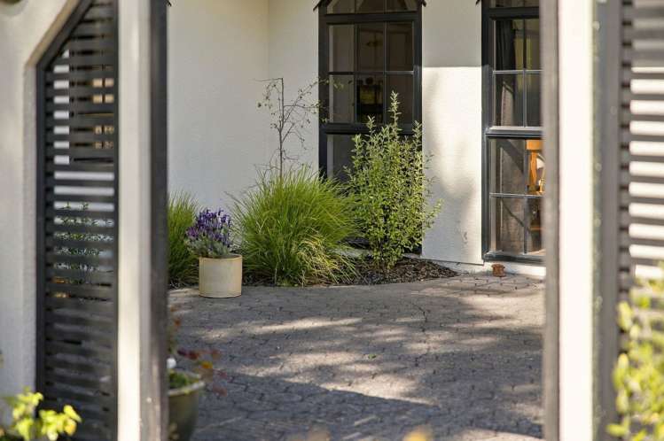 70 Montgomery Road Westmere_6
