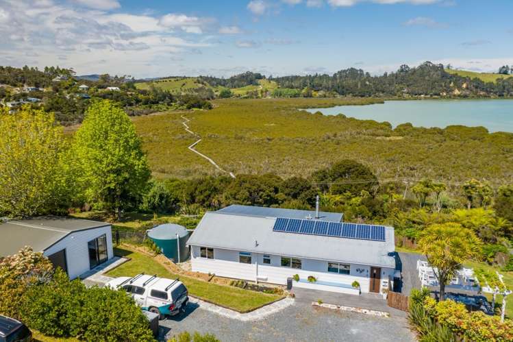 6 Brumby Lane Russell_17